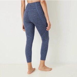 Joylab woman’s high rise brushed jersey 7-8 leggings navy